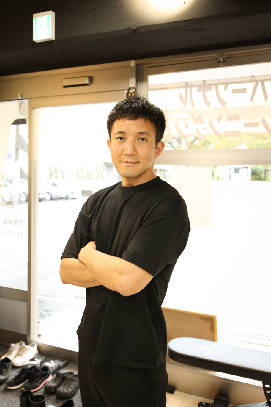 卯田トレーナーのポージング写真